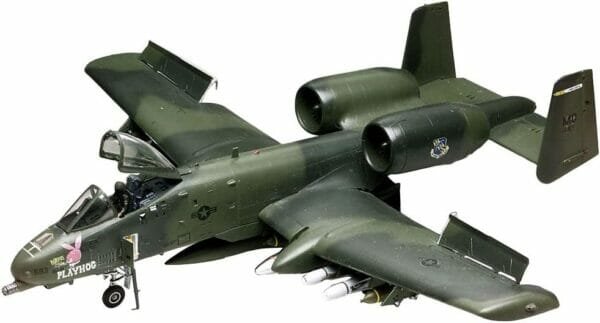 Revell 1:48 A10 Warthog (85-5521) , Green