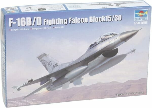 Trumpeter F 16B/D Fighting Falcon Block 15/30 Model Kit