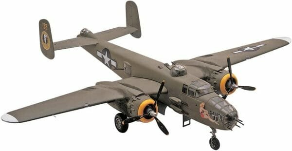 Revell 1: 48 B25J Mitchell , Brown